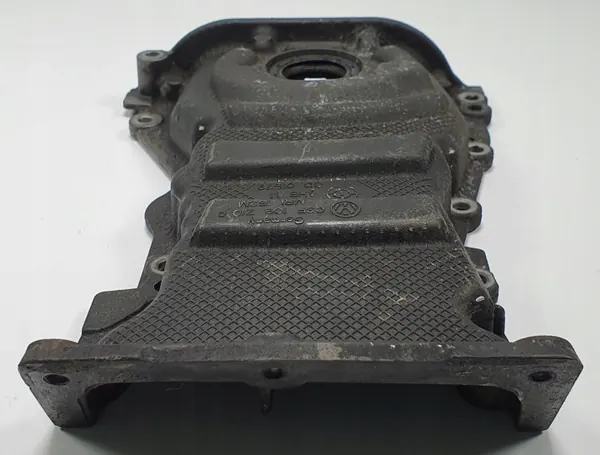 Skoda Fabia jakoketjun kansi OEM 03F109210C image 3