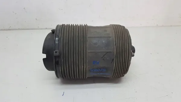 Muelle de aire trasero derecho VW Touareg III OEM 4M4616001C image 2