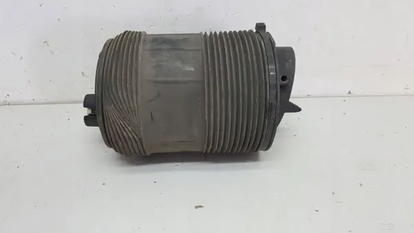 Muelle de aire trasero derecho VW Touareg III OEM 4M4616001C image 4