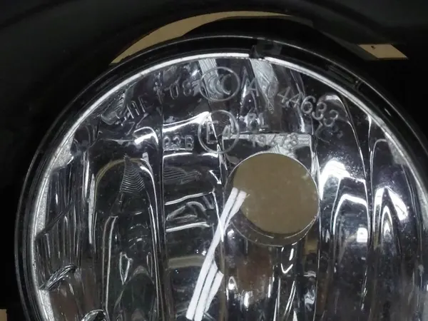 Farol Halógeno Esquerdo Dacia Logan Lift 1 MCV 2011 OEM 8200752827 image 3