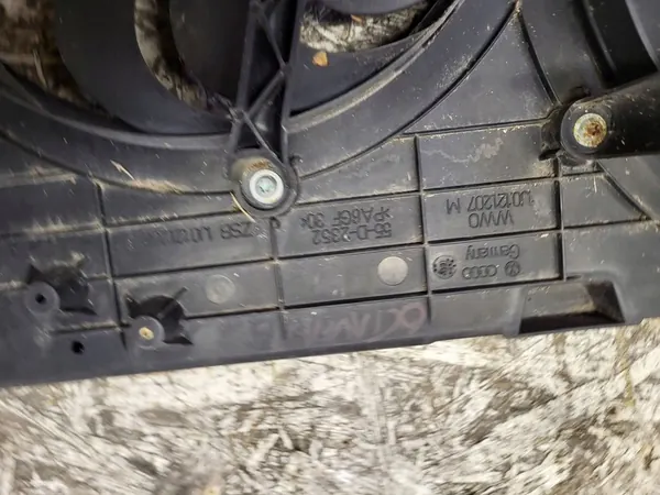 Kylare Fläkt Skoda Octavia Mk1 1J0959455K image 5