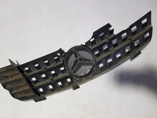 Supporto Emblema Originale Mercedes W164 ML image 4