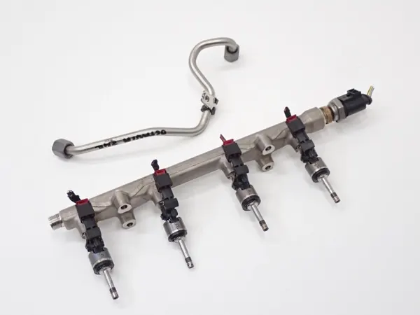 Inyector OEM 026150006Z para Skoda Octavia IV 1.5 TSI image 2