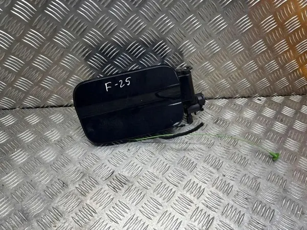 BMW X3 F25 Brandstofklep OEM 7238086 - Gebruikt image 2