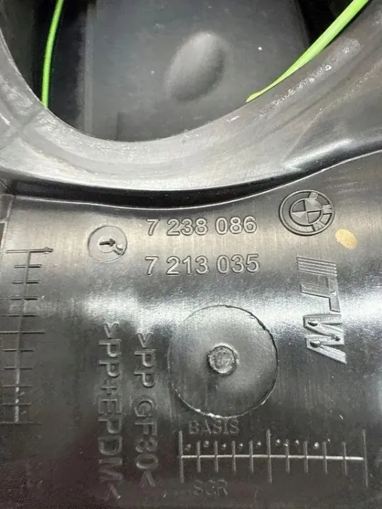BMW X3 F25 Brandstofklep OEM 7238086 - Gebruikt image 4
