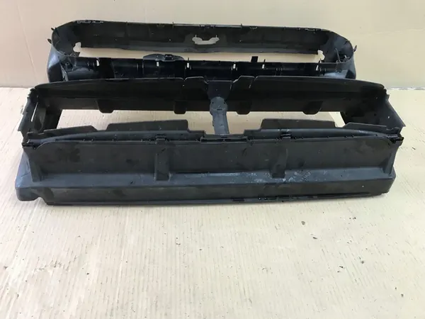 BMW 5 F10 F11 Lufteinlass 51747200781 image 10