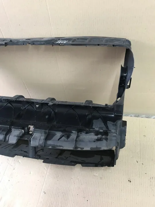 BMW 5 F10 F11 Lufteinlass 51747200781 image 3