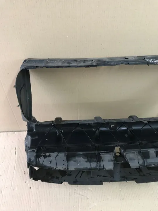 BMW 5 F10 F11 Lufteinlass 51747200781 image 4