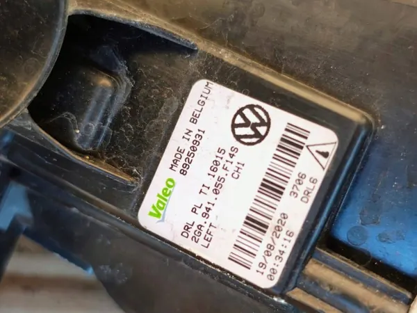 OEM 2GA941055F Vasen DRL-valo Volkswagen T-Rocille image 3