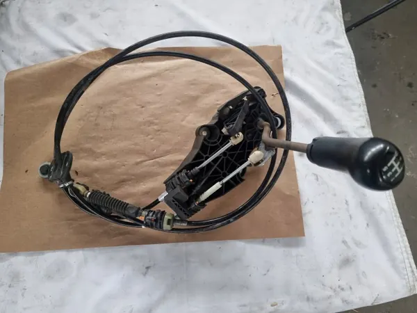OEM 2S6R-7E395-AD Schaltgestänge Ford Fiesta MK5 image 2