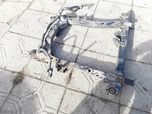 Cadre auxiliaire Opel Astra 2014 2000cdti 13327078 image 1