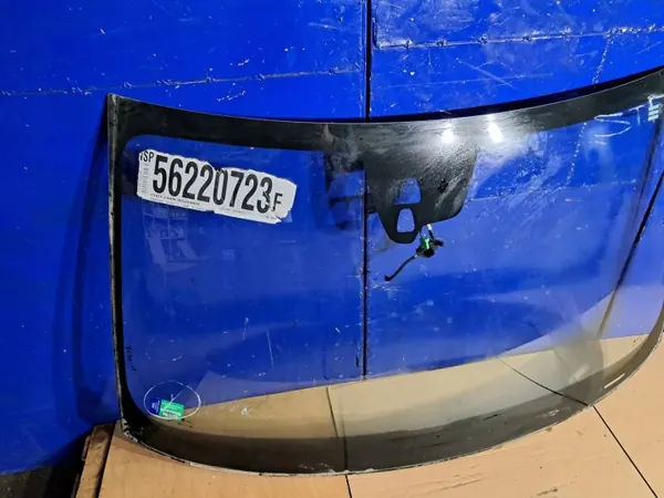 Pare-brise avant Volvo OE d'occasion OEM 31298750 image 3