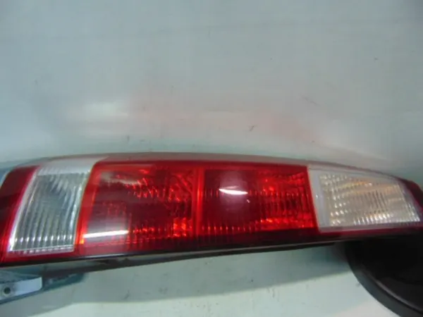 OPEL MERIVA A 1.6B 2004 Luz Trasera Izquierda 93295362 image 2