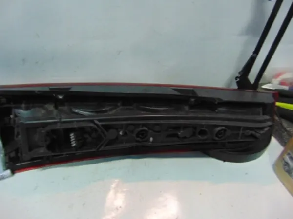 OPEL MERIVA A 1.6B 2004 Luz Trasera Izquierda 93295362 image 4