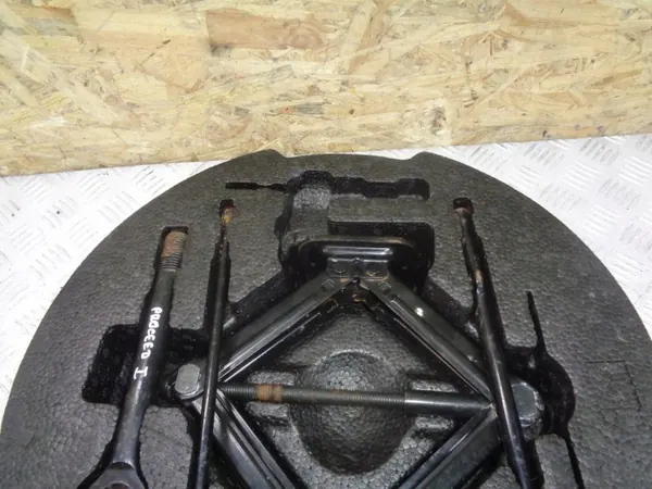 Insert Mousse Roue de Secours OEM 09149-1H000 Kia Ceed image 3