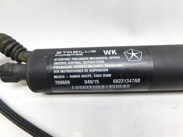 Bakluckgasdämpare 68231347AB - Jeep Grand Cherokee WK2 image 4