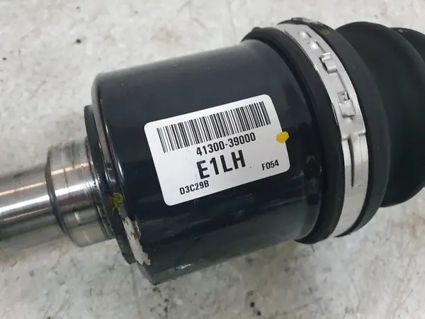 KORANDO IV 4 E-MOTION C300 Vänster Framaxel 41300-39000 image 3