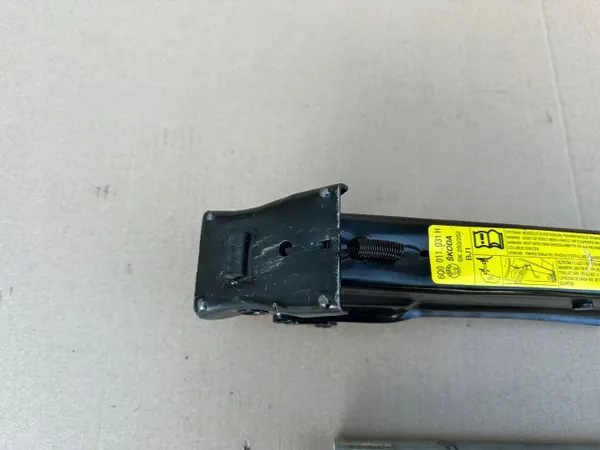 Chave de macaco VW Polo 6Q OEM 6Q0011031H - Usado image 7