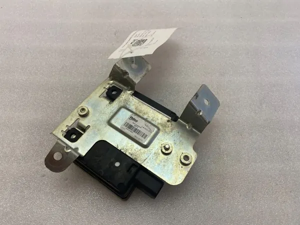 Module angle mort Jaguar XE OEM GX7314D453BC image 2
