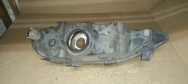 RENAULT MEGANE I Farol Direito 7701047095 image 3