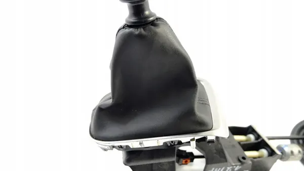 CITROEN C4 CACTUS LIFT 1.2 THP Vaihdevalitsin Linkki 9811778780 image 4