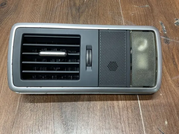 Vänster ventilationsgallret OEM DPLA-630E71-DB Range Rover image 2