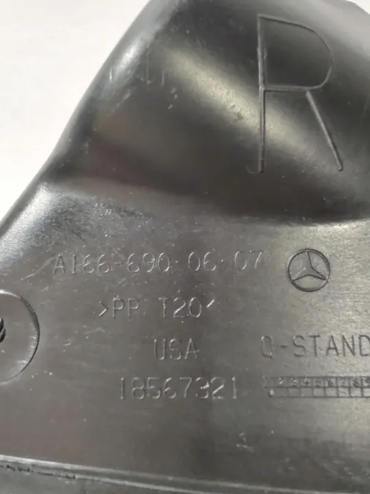 Mercedes GLE W166 rechter motorafdekking OEM 1666900607 image 3