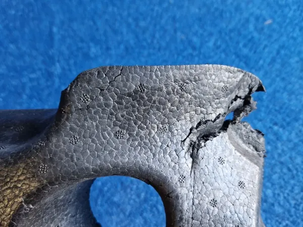 VOLVO XC40 Etupuskuri Vaimennin OEM 31449345 image 7