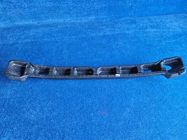 VOLVO XC40 Etupuskuri Vaimennin OEM 31449345 image 8