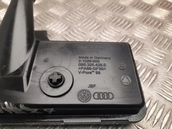 Öljypumpun imuputki OEM 0B5325429E Audi A7 image 4