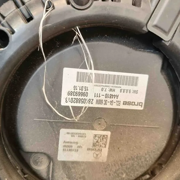 Kylarrubrik Mercedes GLE ML GLS A166 A0999062500 image 6