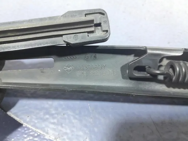 Braços Limpadores Audi A4 B6 Dianteiros OEM 8E1955407C image 5