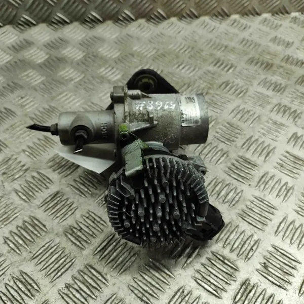 Remcilinder OEM 5QE614307F voor VW Golf VII Variant image 3