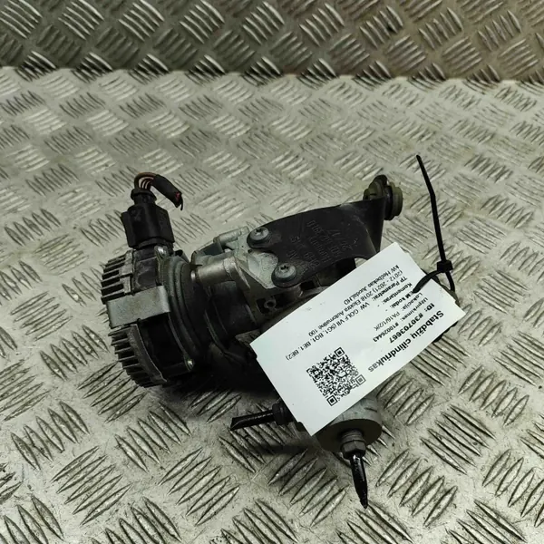 Remcilinder OEM 5QE614307F voor VW Golf VII Variant image 5