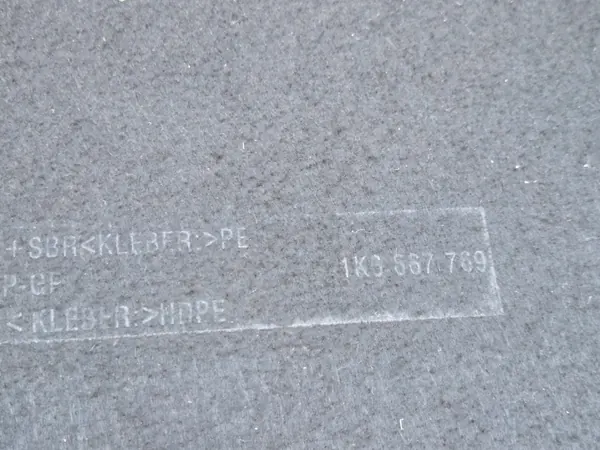 VW Golf VI Kofferraumablage OEM 1K6667769 - Gebraucht image 9
