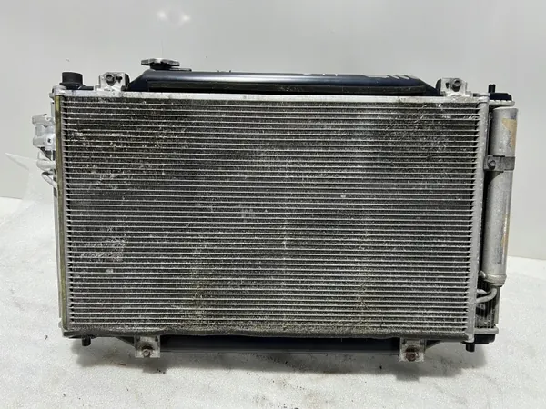 Mazda 6 AC-jäähdytin OEM SH221500251211WQW - Käytetty image 2