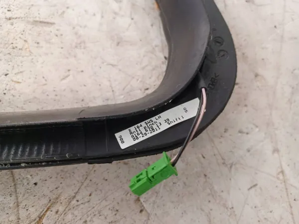 Takaoven lasitiiviste OEM A1646701339 Mercedes GL X164 image 3
