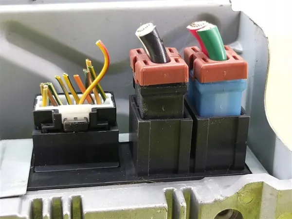 Contrôleur direction assistée Honda Q1T22673M OEM image 3
