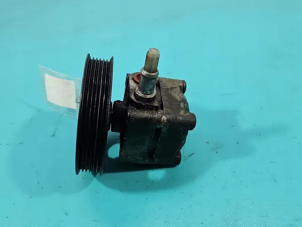 Bomba de direção assistida Volvo XC90 I 02- OEM 8683967 image 3