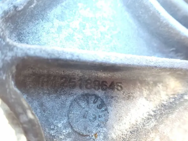 Bomba de agua OEM 25189645 para Opel 2.2 CDI image 7