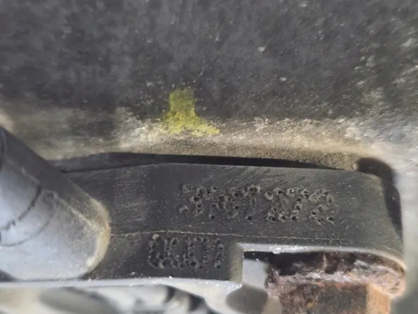 Cárter de aceite OEM 55490406 para Opel Astra K 1.6 CDTI image 10