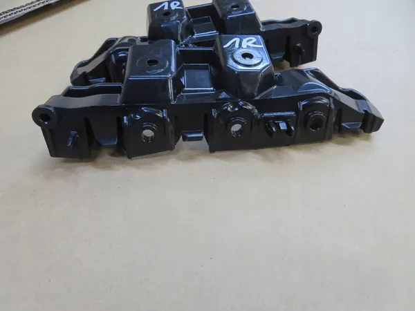 Deslizamento dianteiro direito Dacia Sandero III Logan III OEM 622221846R image 2