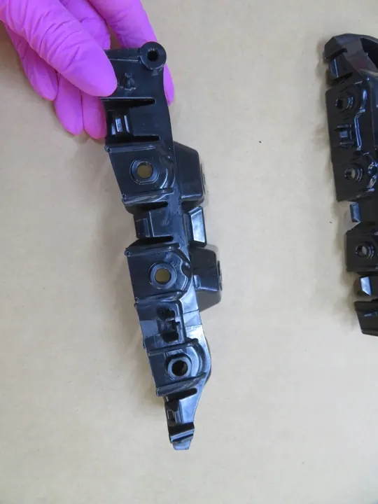 Deslizamento dianteiro direito Dacia Sandero III Logan III OEM 622221846R image 3