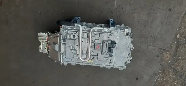 Inversor Renault Megane E-Tech 2022 OEM RN296A04768R image 4