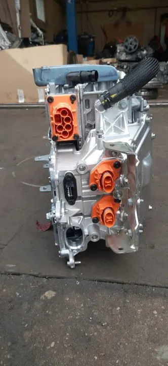 Inversor Renault Megane E-Tech 2022 OEM RN296A04768R image 9