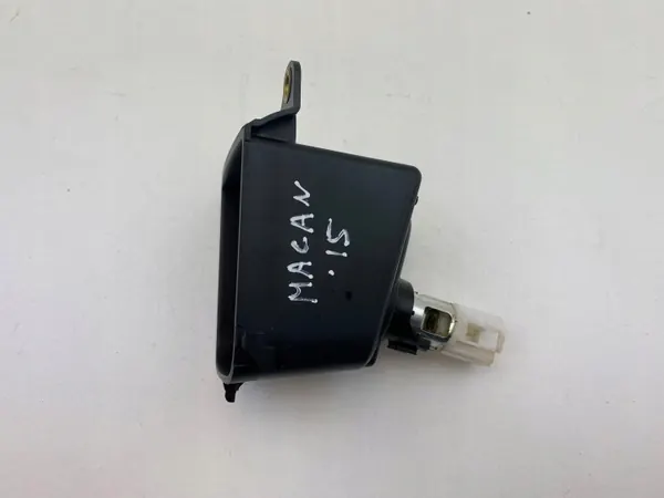 Porsche Macan 12V achterstopcontact OEM 95B864132 image 3