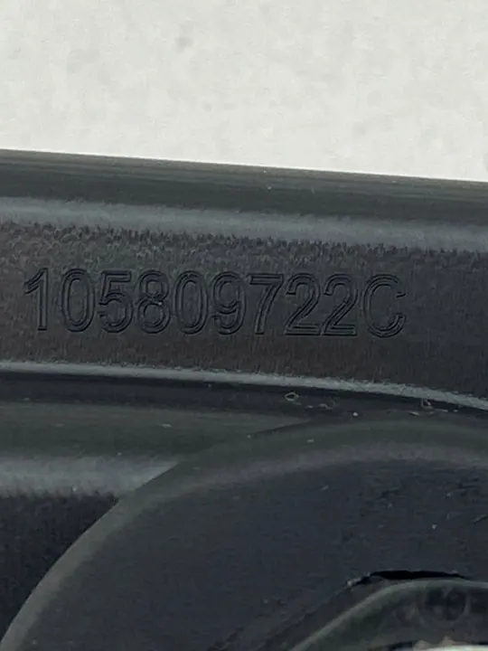 Porsche Macan 12V achterstopcontact OEM 95B864132 image 8