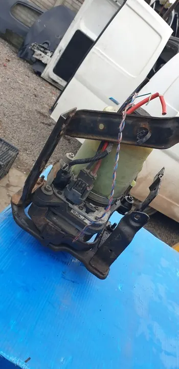 Bomba de direção hidráulica Ford Focus MK2 Lift image 4