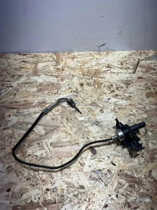 Sonde lambda OEM 8W0919529Q pour Audi A4 3.0L image 2