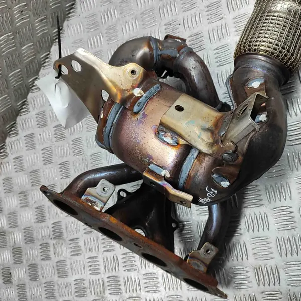 Mazda CX-30 Katalysator OEM PEPD2050X 2.0L image 8